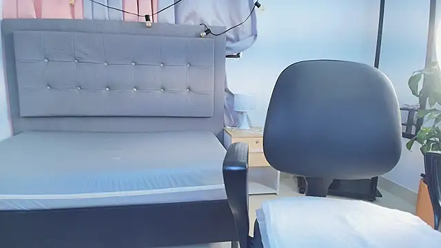 saray reese online show from September 22, 2025, 12:11 pm