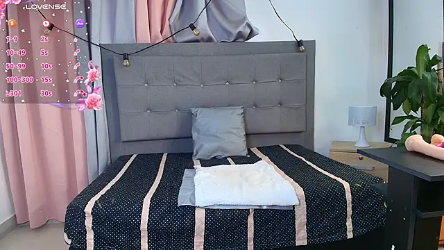 saray reese online show from September 10, 2025, 3:33 pm