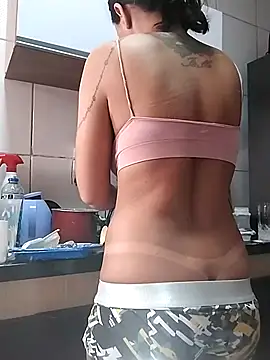 Snapshot of dyjaA chatting on October 27, 2025, 12:39 pm dyjaA online show from October 27, 2025, 12:39 pm