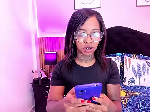 Pauline Fox online show from May 29, 2026, 2:39 am
