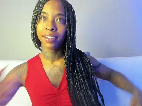 Snapshot of Pauline_Fox chatting on September 13, 2025, 1:49 am Pauline Fox online show from September 13, 2025, 1:49 am