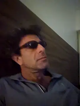 activo maduro online show from October 8, 2025, 5:09 am