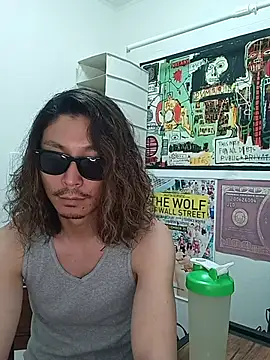 specialz0831 online show from June 1, 2026, 1:44 pm
