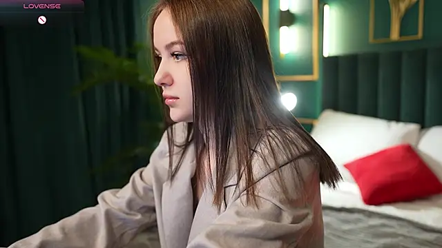 Snapshot of MarySparkle chatting on February 4, 2026, 4:51 am MarySparkle online show from February 4, 2026, 4:51 am