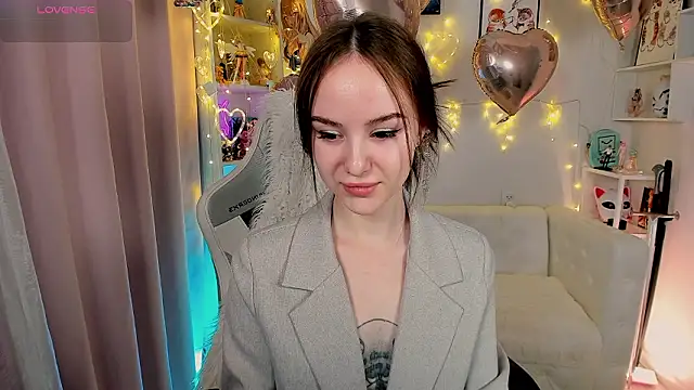 Snapshot of MarySparkle chatting on February 11, 2026, 4:45 am MarySparkle online show from February 11, 2026, 4:45 am