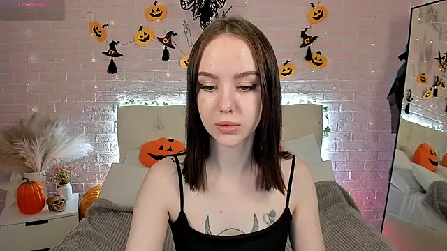 Snapshot of MarySparkle chatting on October 24, 2025, 4:11 am MarySparkle online show from October 24, 2025, 4:11 am