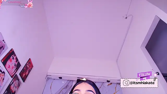 Snapshot of Mhiaa_Sweet chatting on July 3, 2026, 12:22 pm Mhiaa Sweet online show from July 3, 2026, 12:22 pm