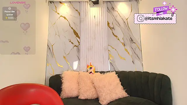 Snapshot of Mhiaa_Sweet chatting on February 3, 2026, 12:21 pm Mhiaa Sweet online show from February 3, 2026, 12:21 pm