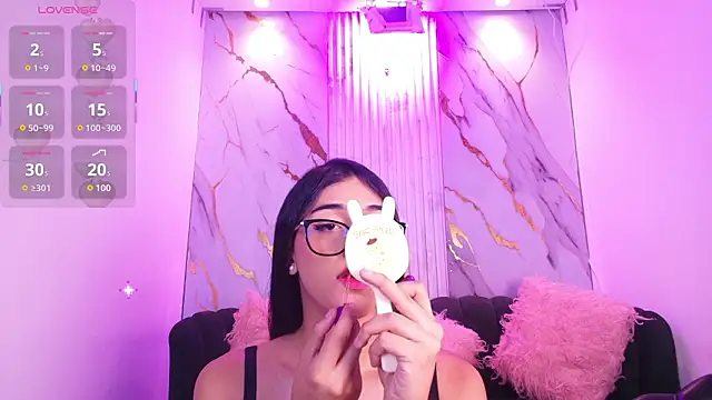 Snapshot of Mhiaa_Sweet chatting on February 10, 2026, 12:15 pm Mhiaa Sweet online show from February 10, 2026, 12:15 pm