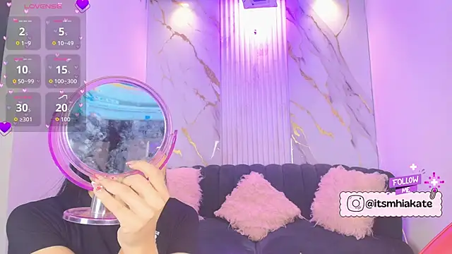 Snapshot of Mhiaa_Sweet chatting on December 18, 2025, 12:09 pm Mhiaa Sweet online show from December 18, 2025, 12:09 pm