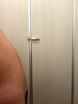 k 111 1 online show from December 1, 2025, 11:22 am