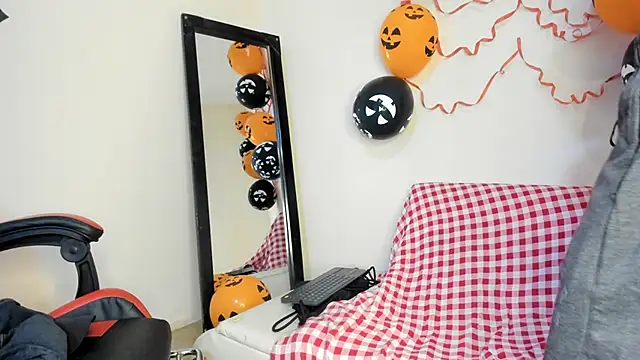 Snapshot of axel_rousse2 chatting on October 25, 2025, 9:26 pm axel rousse2 online show from October 25, 2025, 9:26 pm