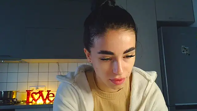 EvaMelnik online show from October 3, 2025, 2:29 pm