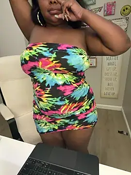 Juicystorm online show from June 15, 2026, 4:01 am
