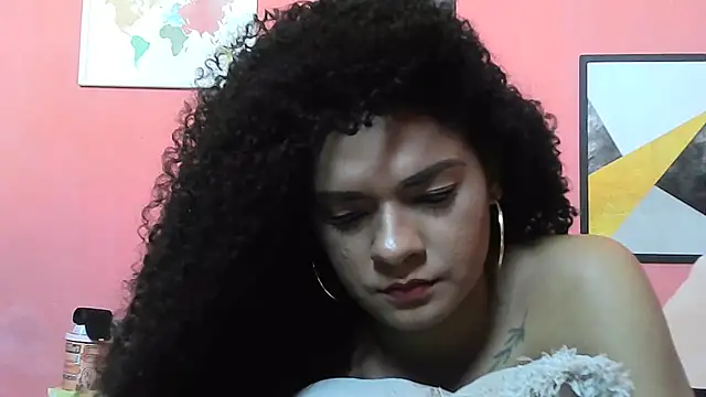 Cachinhospreto online show from January 12, 2026, 6:26 pm