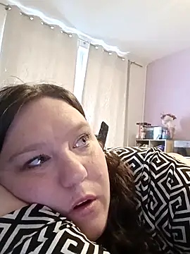 Snapshot of Feuchtekitty92@xh chatting on October 15, 2025, 8:55 am Feuchtekitty92xh online show from October 15, 2025, 8:55 am