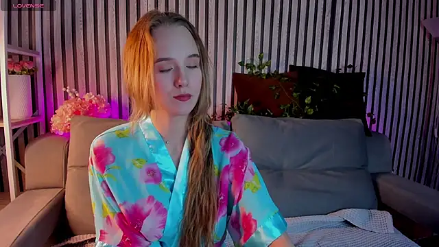 Casey Sweeet online show from April 13, 2026, 2:10 pm