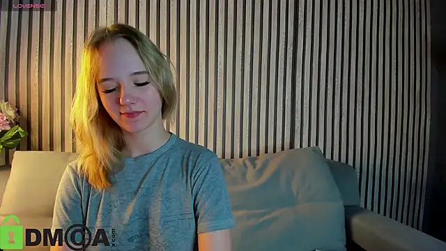 Snapshot of Casey_Sweeet chatting on October 2, 2025, 12:58 am Casey Sweeet online show from October 2, 2025, 12:58 am