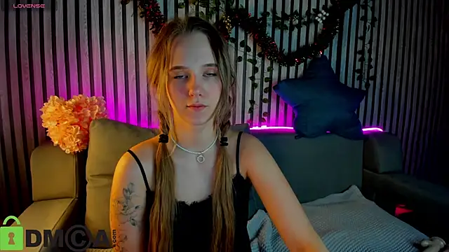 Casey Sweeet online show from January 6, 2026, 11:31 pm