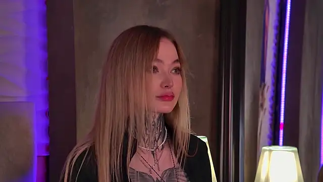 AriWild online show from October 1, 2025, 4:17 am