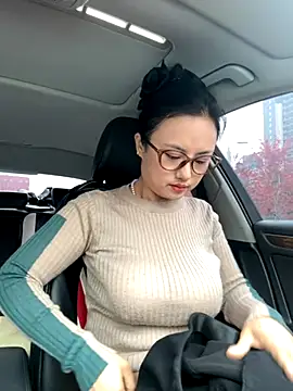 wen521 online show from October 13, 2025, 1:18 am