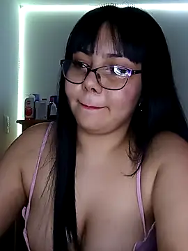 Snapshot of soo2303 chatting on October 8, 2025, 7:58 pm soo2303 online show from October 8, 2025, 7:58 pm