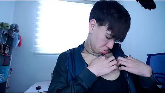 Snapshot of lucky_stricke chatting on October 7, 2025, 7:59 pm lucky stricke online show from October 7, 2025, 7:59 pm