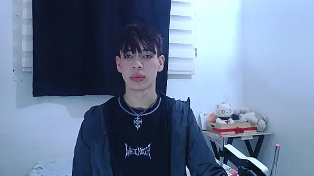 Snapshot of lucky_stricke chatting on October 16, 2025, 3:37 am lucky stricke online show from October 16, 2025, 3:37 am