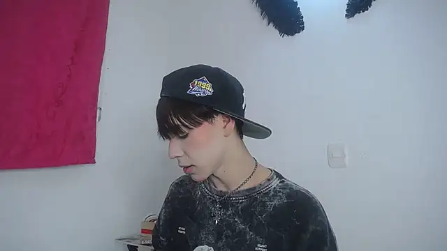 Snapshot of lucky_stricke chatting on November 2, 2025, 3:55 am lucky stricke online show from November 2, 2025, 3:55 am