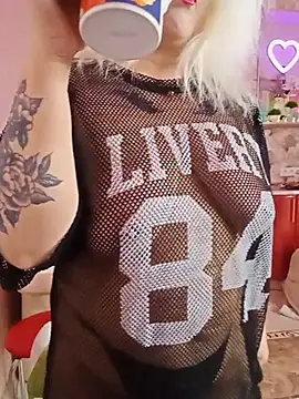 SquirtMilf00 online show from June 17, 2026, 2:55 am