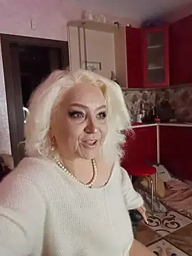 Snapshot of SquirtMilf00 chatting on September 26, 2025, 2:29 am SquirtMilf00 online show from September 26, 2025, 2:29 am