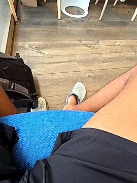 mojaymort online show from February 12, 2026, 1:00 pm