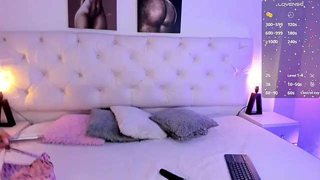 Snapshot of _jasmine_blush chatting on October 9, 2025, 7:47 pm  jasmine blush online show from October 9, 2025, 7:47 pm