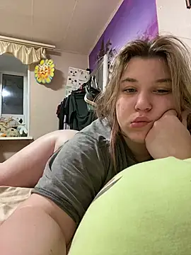 Kemeli008 online show from October 10, 2025, 2:56 am