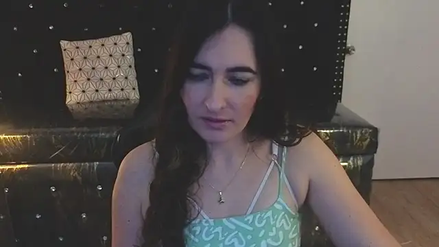 Snapshot of Soffi_betacur_b chatting on September 21, 2025, 3:11 am Soffi betacur b online show from September 21, 2025, 3:11 am