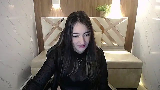 Snapshot of Soffi_betacur_b chatting on October 12, 2025, 12:50 pm Soffi betacur b online show from October 12, 2025, 12:50 pm