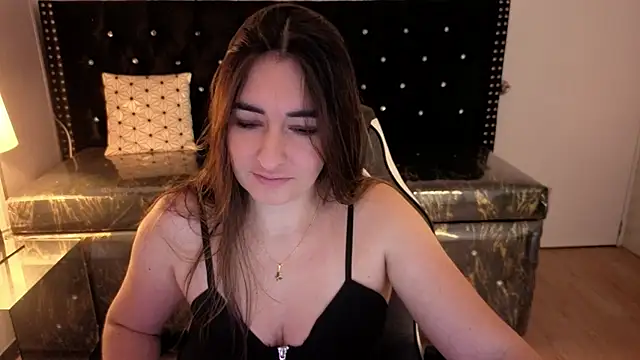 Soffi betacur b online show from September 14, 2025, 12:49 pm