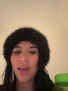 Luna-Smitt online show from October 17, 2025, 11:34 am