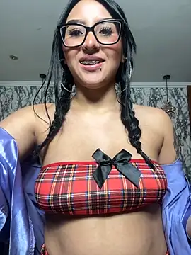 Luna-Smitt online show from October 16, 2025, 11:40 am