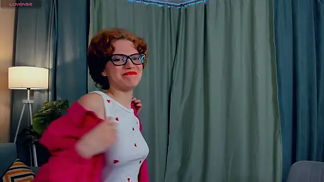 Snapshot of EdlinGathright chatting on September 19, 2025, 3:54 am EdlinGathright online show from September 19, 2025, 3:54 am