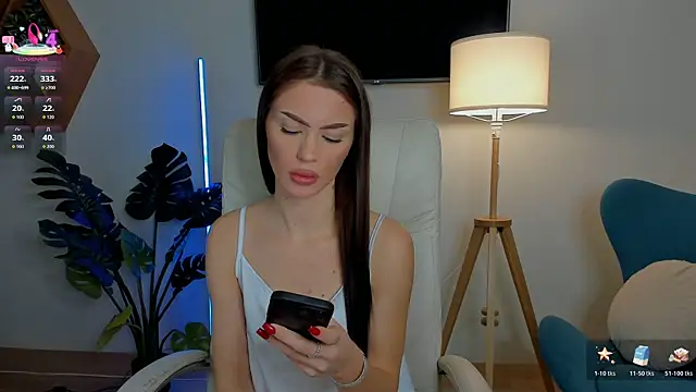 Snapshot of Cherry___Kiss chatting on October 22, 2025, 7:24 pm Cherry Kiss online show from October 22, 2025, 7:24 pm