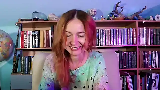 Snapshot of Foxilady357 chatting on October 28, 2025, 2:49 pm Foxilady357 online show from October 28, 2025, 2:49 pm