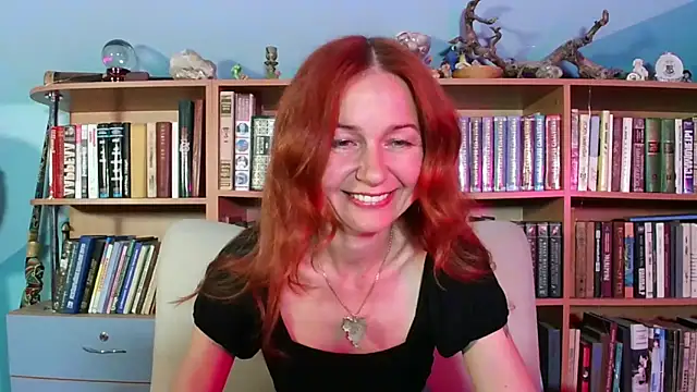 Foxilady357 online show from May 26, 2026, 2:26 pm