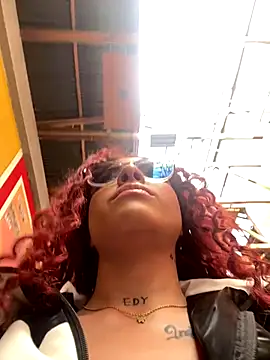 Snapshot of haally-mll chatting on September 24, 2025, 7:09 pm haally-mll online show from September 24, 2025, 7:09 pm