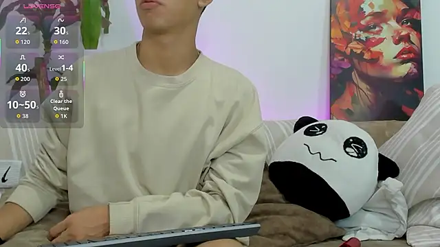 LoganTwink18 online show from February 17, 2026, 2:14 pm