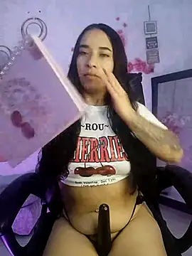 Valenn fernandez online show from July 6, 2026, 12:06 am
