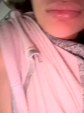 lisatelegram22 online show from November 9, 2025, 12:42 pm