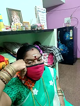 amuthasree online show from October 14, 2025, 7:03 pm