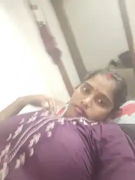 Guriya0076 online show from July 6, 2026, 11:39 am