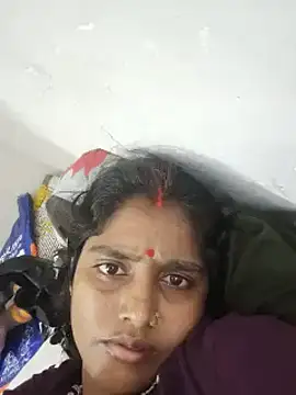 Guriya0076 online show from July 6, 2026, 3:25 pm